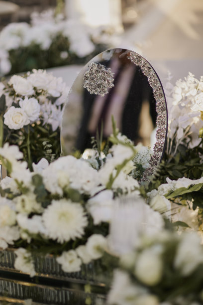 波斯婚礼仪式装饰和传统食物的照片图片下载