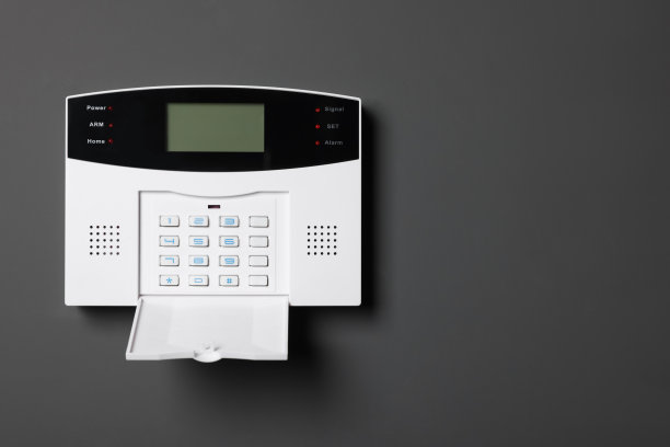 家庭安防报警系统上灰墙，空为文字图片下载