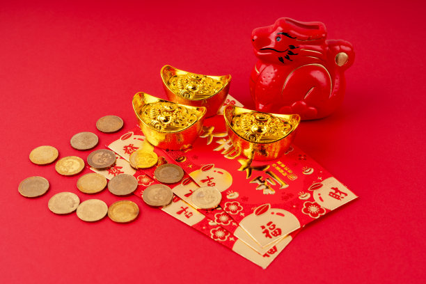 龙年的红包，金元宝和金币图片下载