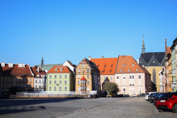 冬日里的捷克小镇图片下载