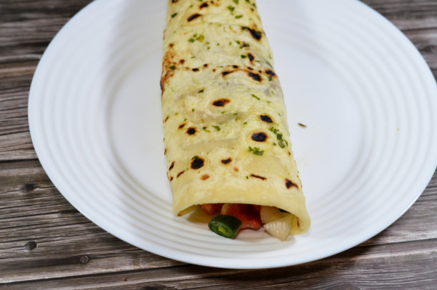 印度馕卷牛肉汉堡图片下载