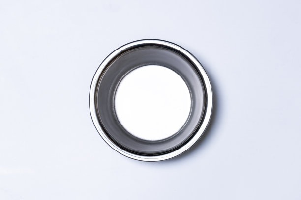 一个空的不锈钢碗的模型俯视图照片图片下载