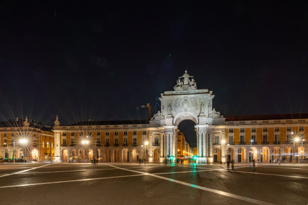 葡萄牙，里斯本的商业广场图片下载
