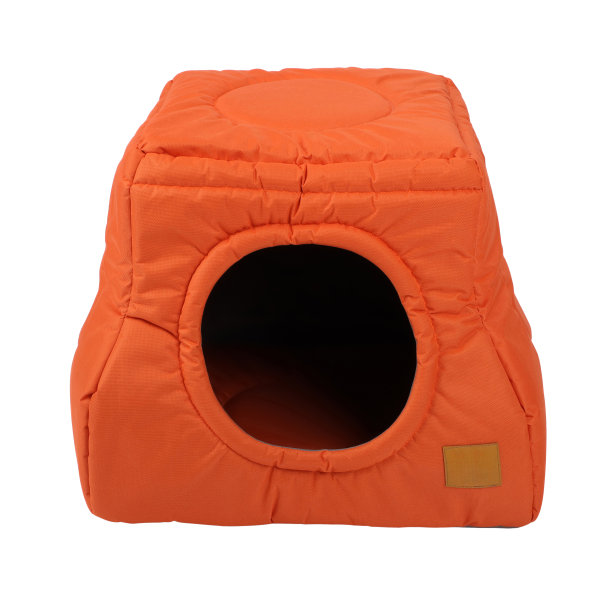 宠物犬舍，织物巢屋为小型狗和猫，孤立的白色背景。剪切路径。图片下载