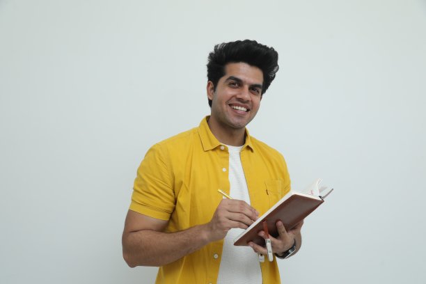 男青少年在白色背景的库存照片，库存照片图片下载