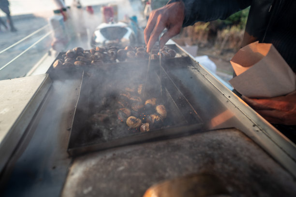 栗子火了，准备横向卖的小企业还在图片下载