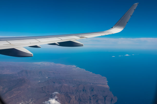 加那利群岛-从飞机上的鸟瞰图，加那利群岛，西班牙，欧洲，欧盟。图片下载