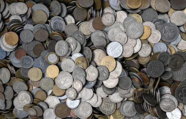 硬币、货币、财富和储蓄图片下载