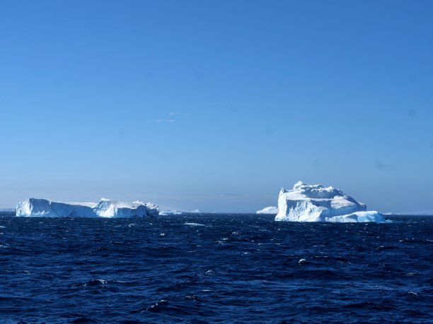 冰山图片下载