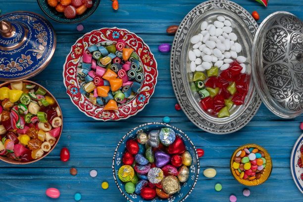 彩色糖果和巧克力，斋月卡里姆概念照片，伊斯坦布尔，土耳其(土耳其)图片下载
