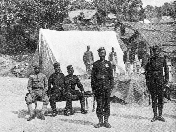 1895年印度的人物和地标:古尔卡官员图片下载