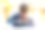 男孩用黑色马克笔画纸。他在户外坐在一张桌子旁。图片下载