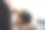 理发师给顾客刮胡子图片下载