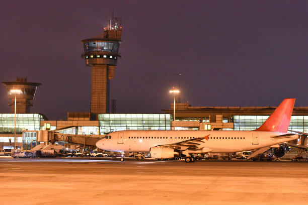 终点站的黄昏图片下载