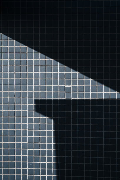 阳光照在墙上图片下载