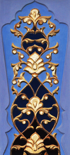 清真寺墙上五颜六色的镀金饰物和图案。图片下载