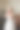 婚礼细节照片。一枚钻石结婚戒指矗立在优雅的女鞋旁边，真皮女鞋装饰，在地板上图片下载