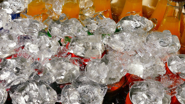 热瓶融冰图片下载