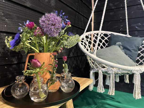 美丽的夏日露台图片下载