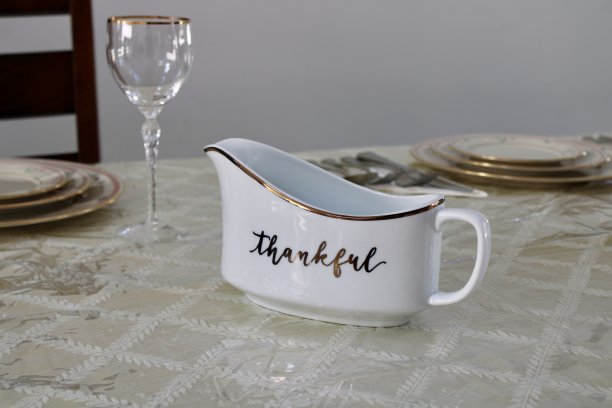 只船形肉卤盘图片下载