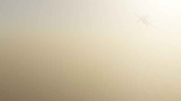 雾中的战斗机图片下载