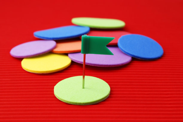 从一组圆圈中选择相同颜色的圆圈的标志图片下载