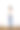 穿着黑色t恤的年轻女孩模特在白色背景上看得很近图片下载