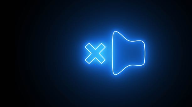 霓虹灯音量关闭符号。没有声音图标。霓虹灯录音棚设计、广告、标牌。霓虹灯扬声器静音图标孤立的黑色背景。图片下载