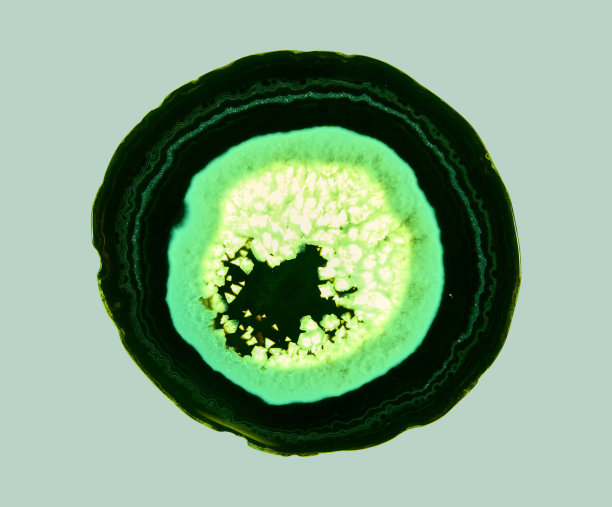 半透明矿物石英石与微距照片纹理。图片下载