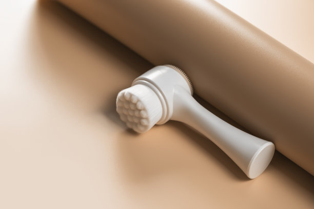 用于洗脸和清洁面部。卫生设备。女性的美。图片下载