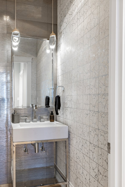 室内照片的豪华住宅家庭书房书房餐厅厨房客厅卧室浴室步入壁橱玻璃淋浴管家食品储藏室大钢琴台球桌和一个大壁炉。图片下载