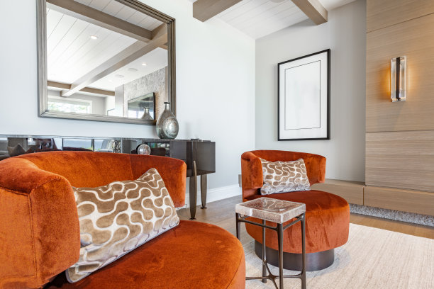 室内照片的豪华住宅家庭书房书房餐厅厨房客厅卧室浴室步入壁橱玻璃淋浴管家食品储藏室大钢琴台球桌和一个大壁炉。图片下载