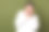 照片中，一名惊恐的男子穿着时髦的衣服，手摸脸颊，omg床上新闻孤立在卡其色背景下图片下载