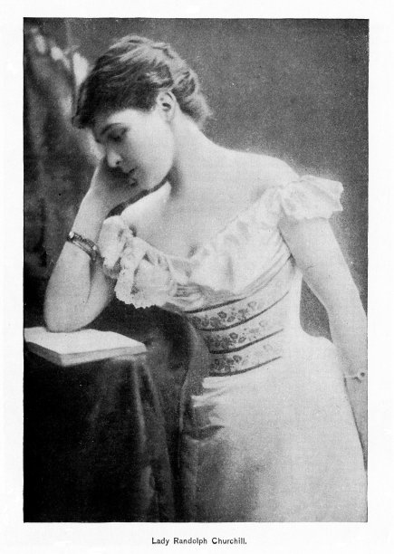 伦道夫·丘吉尔夫人肖像照片，19世纪英国历史图片下载