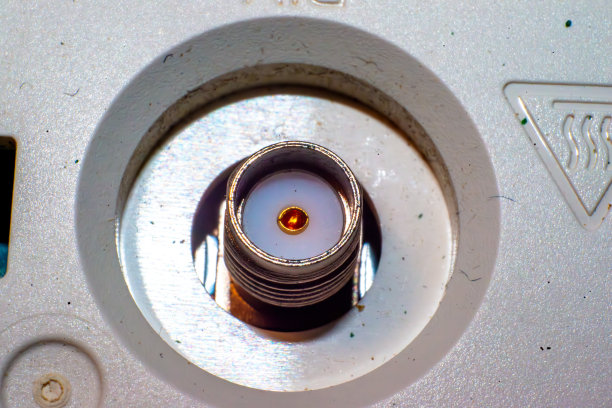 无线传送门:天线入口宏图片下载