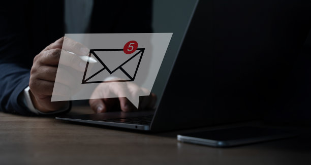 新的电子邮件通知业务信息在线邮寄联系电话全球信件概念图片下载