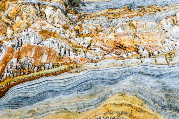 冬季景观与河流在冬天，照片作为背景，在playa del silencio，寂静的海滩，阿斯图里亚斯的元首，西班牙欧洲图片下载