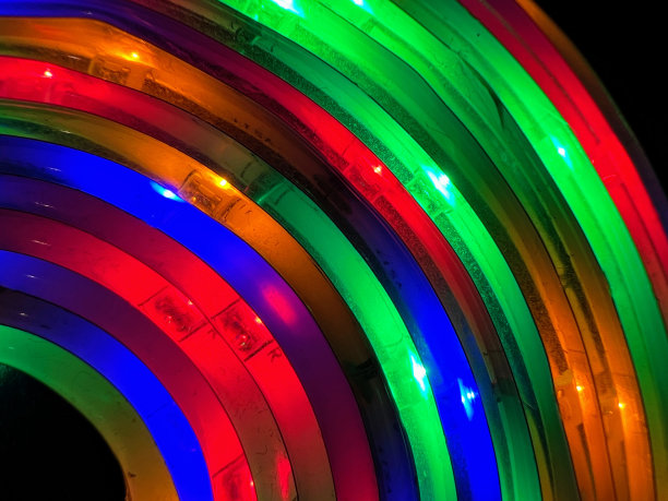 摘要近距离背景象限的彩色卷绕彩虹led灯条图片下载