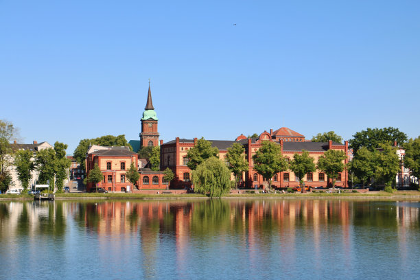 德国什未林的城市景观图片下载