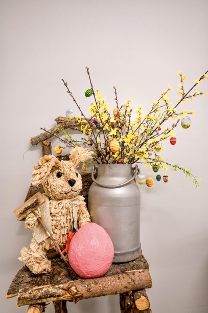 复活节兔子和复活节彩蛋图片下载