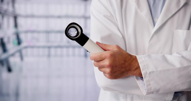 皮肤痤疮皮肤科医生前过敏图片下载