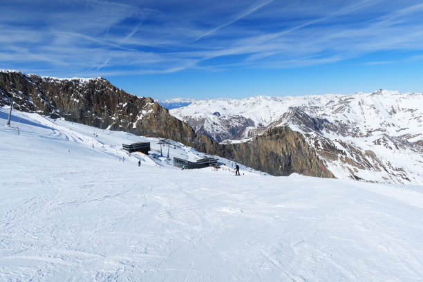 滑雪坡上的冰川在腹地-奥地利图片下载