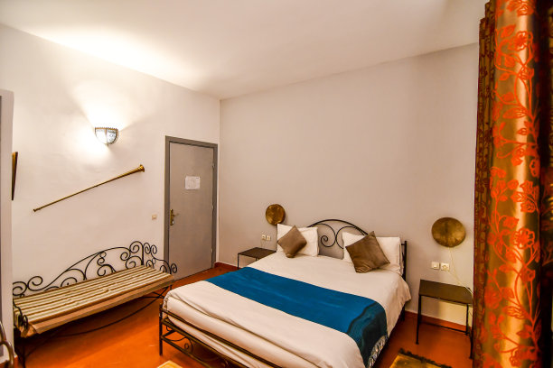 卧室内部，以照片为背景图片下载