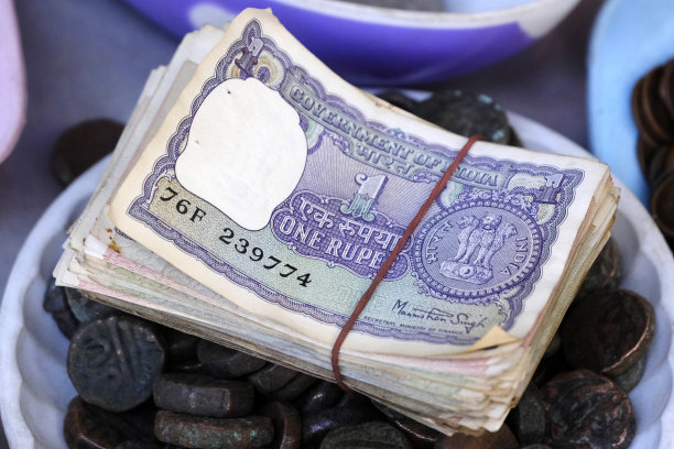 稀有的古印度货币，古印度货币纸币的背景。图片下载
