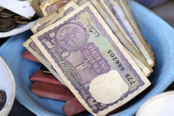 稀有的古印度货币，古印度货币纸币的背景。图片下载