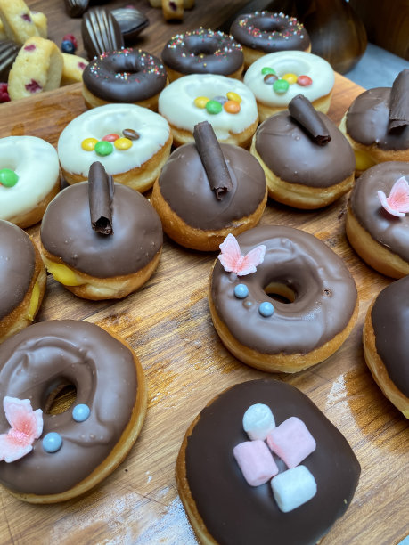 甜蛋糕当甜点图片下载