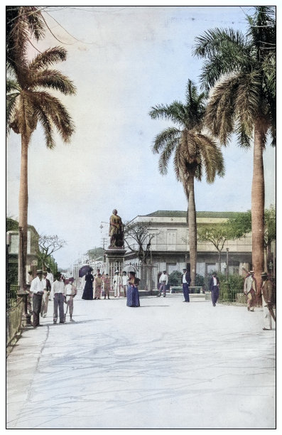 古色古香的黑白照片:广场和哥伦布纪念碑，卡德纳斯，古巴图片下载