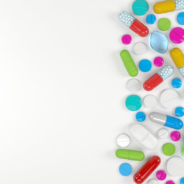 许多彩色片剂，药丸和胶囊的3d渲染。图片下载