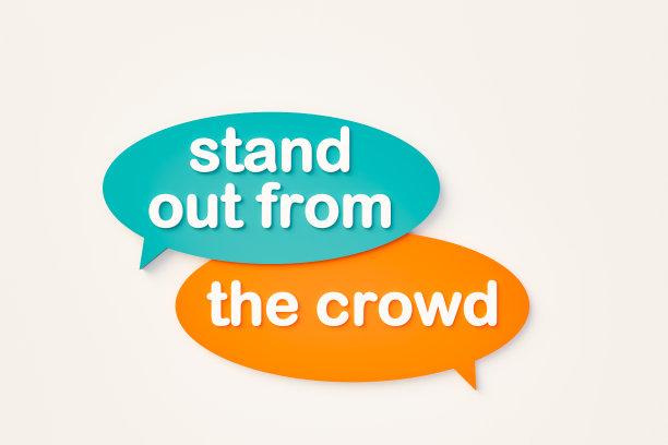 从人群中脱颖而出，在线言论泡沫。图片下载