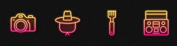 设置线叉，相机，露营帽和家庭立体声与两个扬声器。发光的霓虹灯图标。向量图片下载